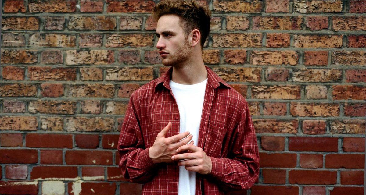 TOM MISCH – SOUTH OF THE RIVER